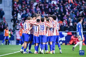 能从低谷坚持下来的利物浦球迷都不容易啊，转当曼联球迷是有多绝望30亮82回复