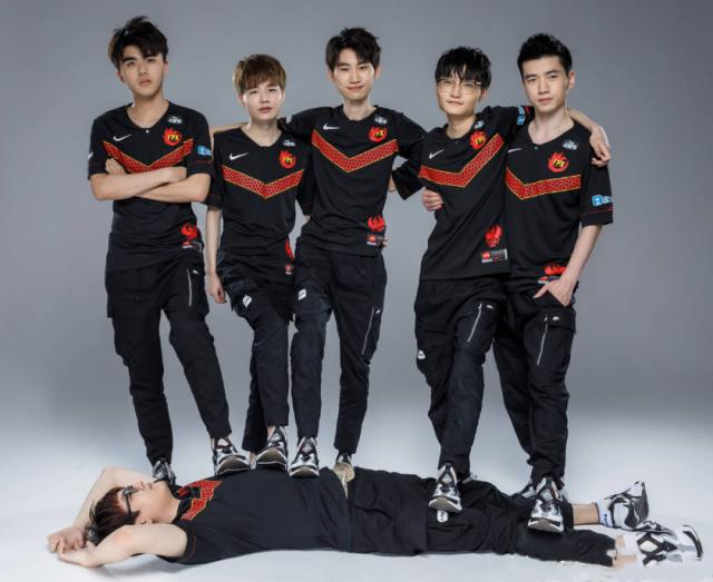 日照网球中 日照网球中